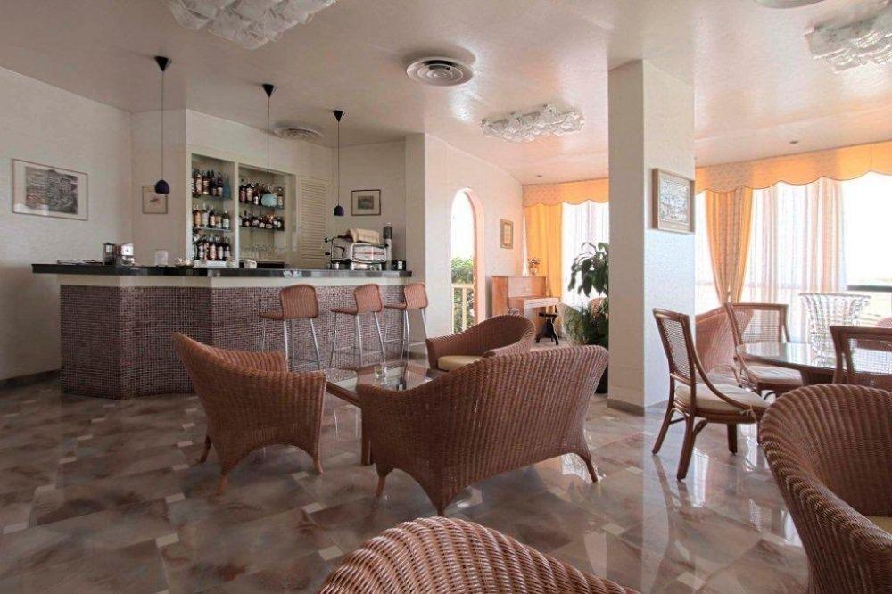 Hotel Torremaura Milano Marittima Buitenkant foto