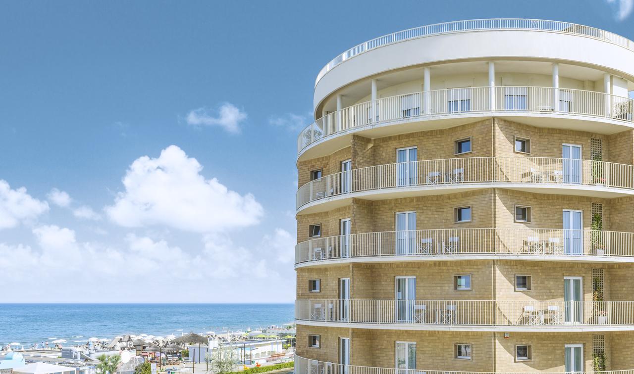Hotel Torremaura Milano Marittima Buitenkant foto