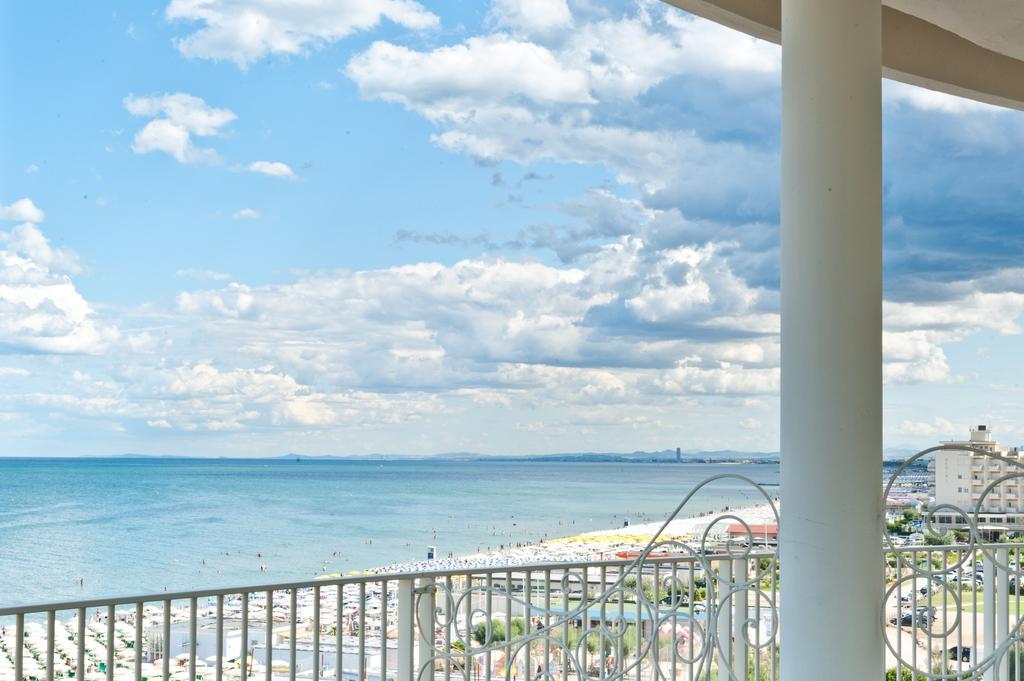 Hotel Torremaura Milano Marittima Buitenkant foto