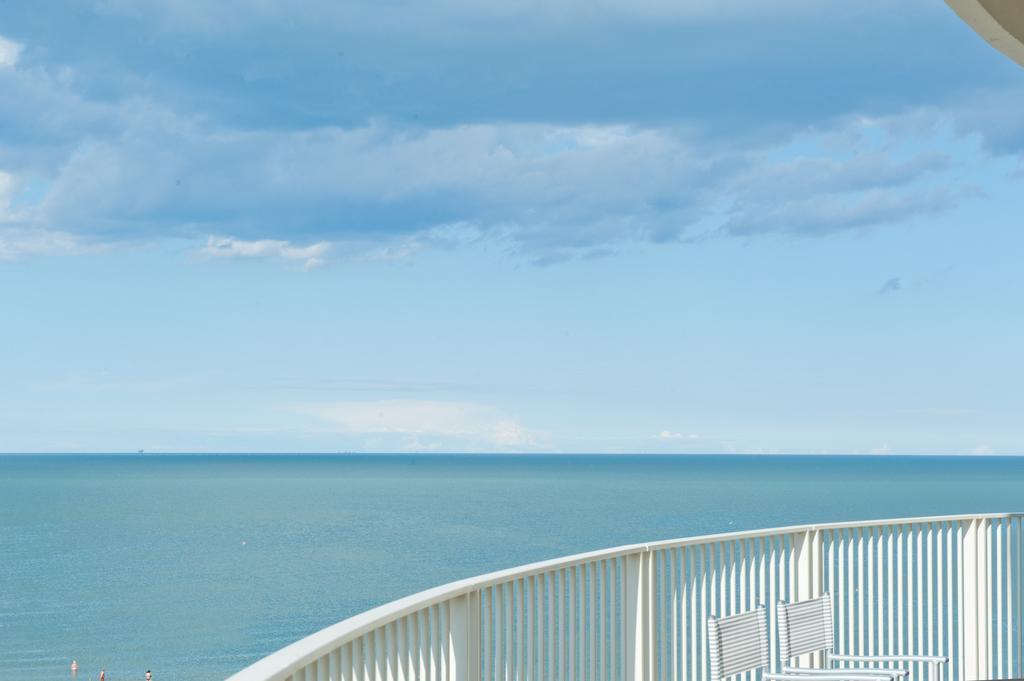Hotel Torremaura Milano Marittima Buitenkant foto