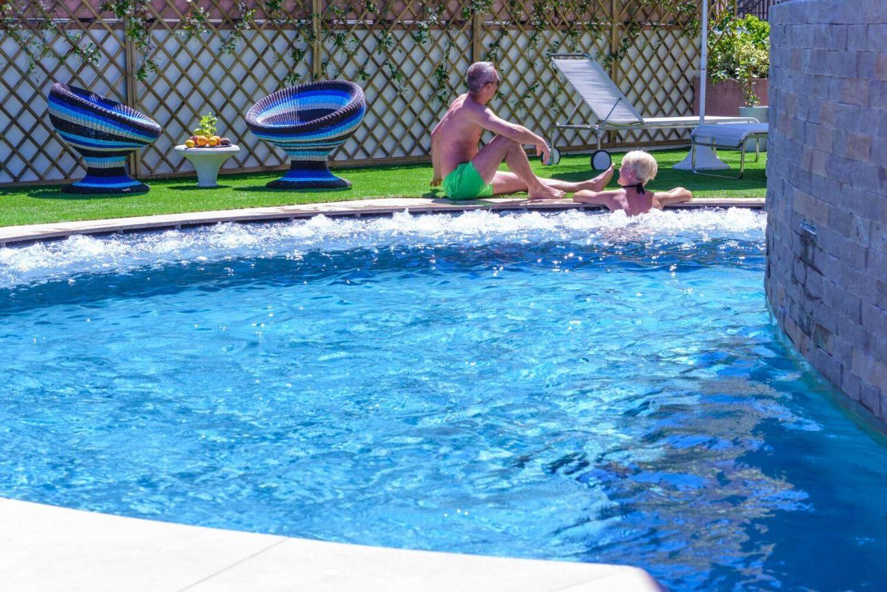 Hotel Torremaura Milano Marittima Buitenkant foto